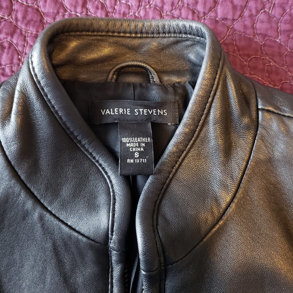 100% Leather Jacket - image 4